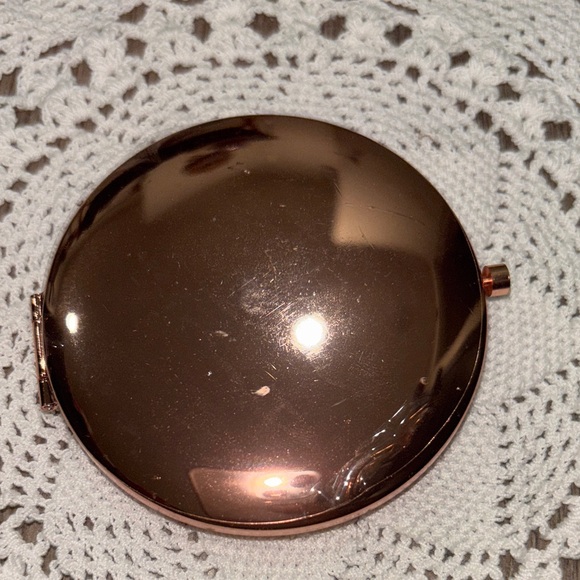 Sparkling Compact Mirror - Picture 6 of 6